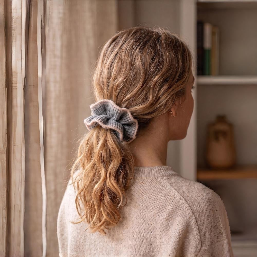Knit Scrunchie