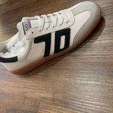 Back 70's Cloud Sneakers