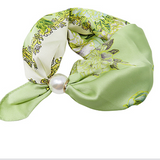 Pearl Magnet Floral Print Scarf Necklace Green