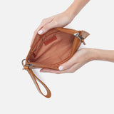 Natural Vida Wristlet