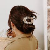 Round Flat Hair Clip | Medium | Blonde Tortoise